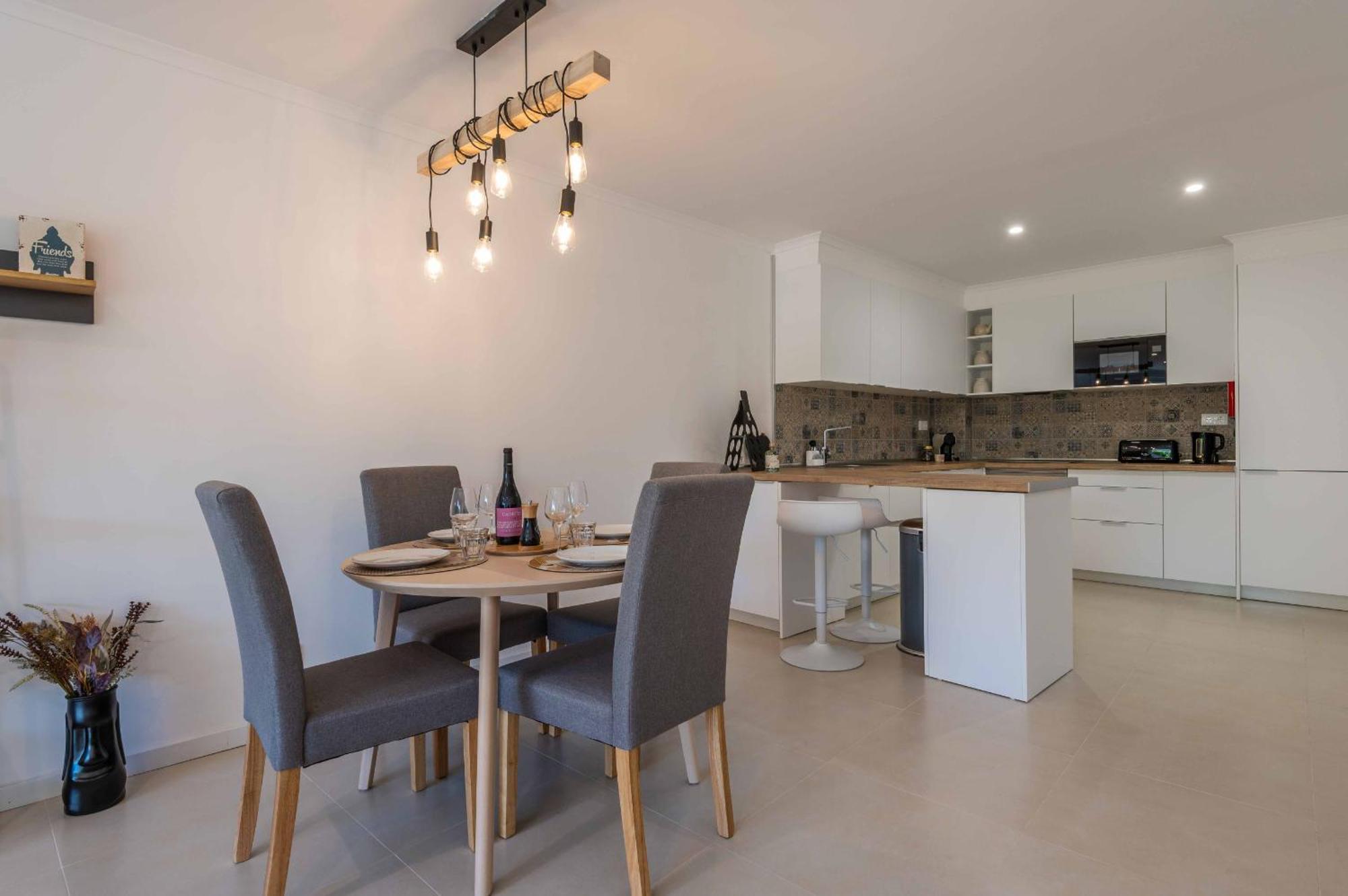 Lemon House - 400m From The - Wifi * Albufeira